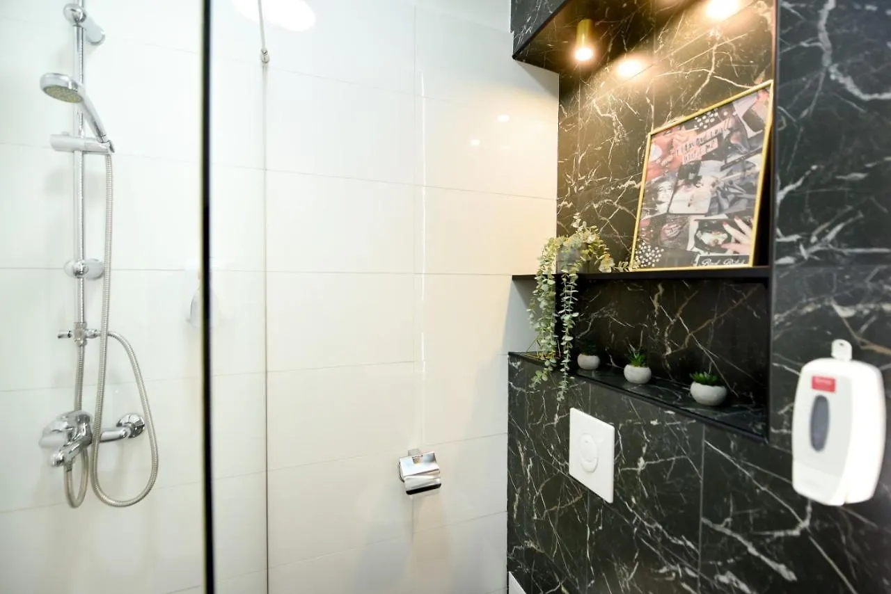 בוקרשט Calea Victoriei Modern Studio - Escape In The City Center